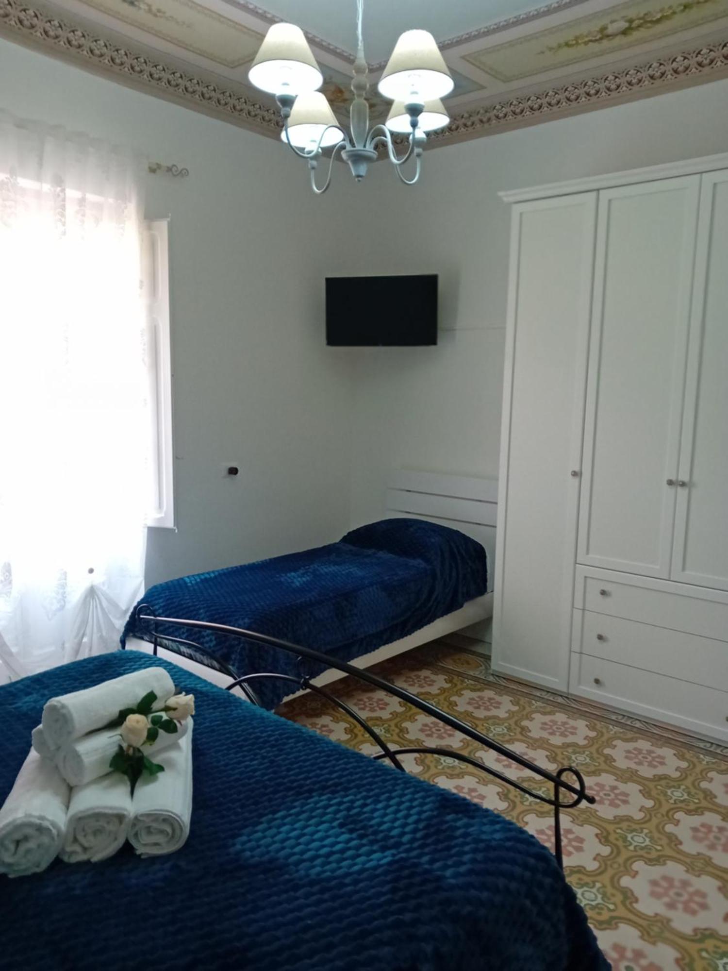 Regina Stella Bed & Breakfast Lascari Dış mekan fotoğraf